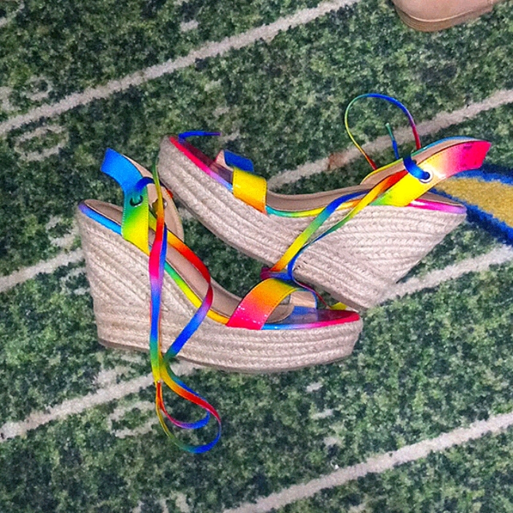 Rainbow wedges